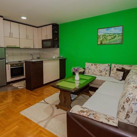 Apartament Apartman Why Not Trebinje Zewnętrze zdjęcie